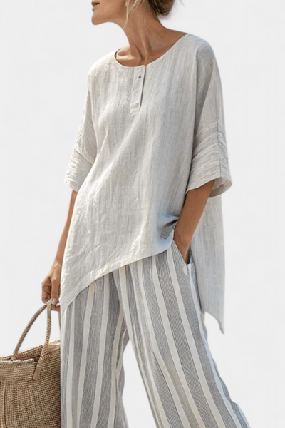 Alina | Completo blusa asimmetrica e pantaloni a righe